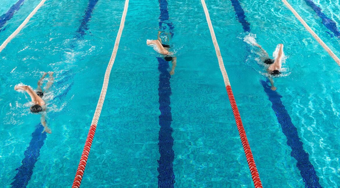 Schwimmer-Öffentlicher-Pool